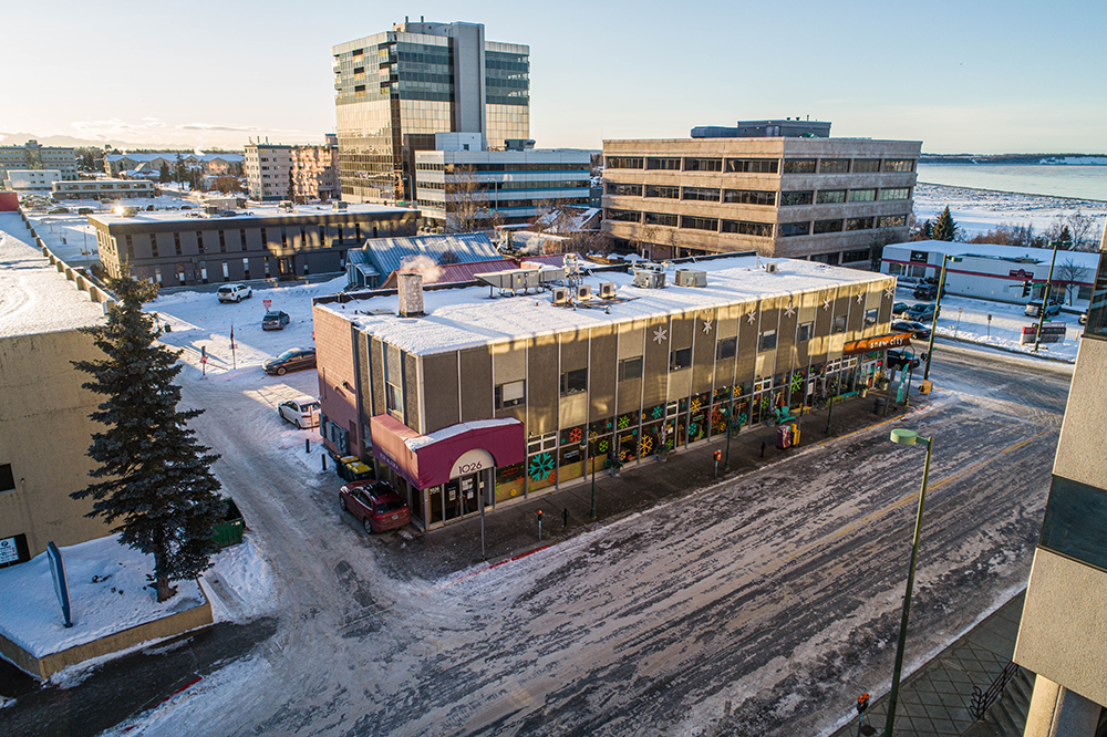 Copyright Anchorage Daily News, Loren Holmes. Used with permission. 